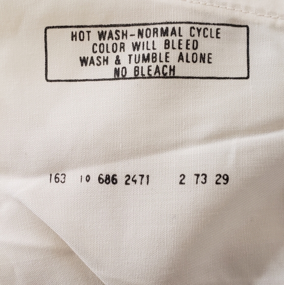 1970s NOS Levis Bell Bottom Jeans - Picture 4 of 4